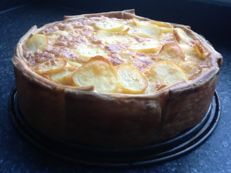 X. quiche van broccoli en gehakt € 15,00